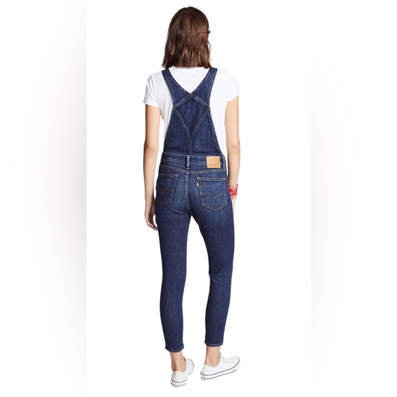 Levi's Denim - Levi's women's skinny denim overalls in dark denim